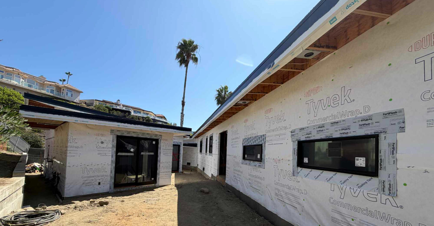Courtyard - Windows installed